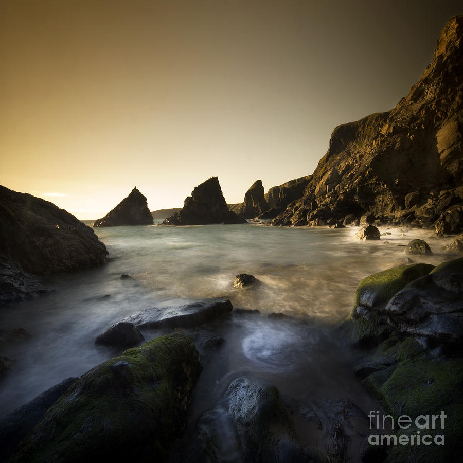 Bedruthan Steps Photograph by Ang El