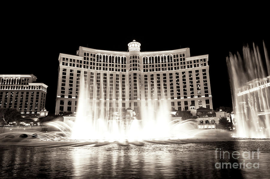 Las Vegas Photograph - Bellagio Fountain Dance IV by John Rizzuto