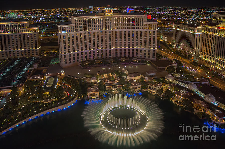 Las Vegas Photograph - Bellagio by Shishir Sathe
