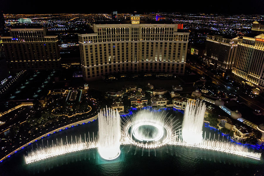 bellagio-water-fountains-photograph-by-chad-rowe-fine-art-america