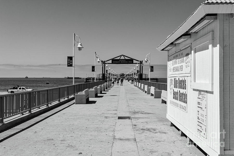 Belmont Veterans Memorial Pier Photograph by Ana V Ramirez