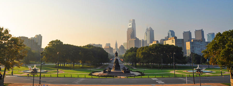 Benjamin Franklin Parkway View Photograph by Bill Cannon