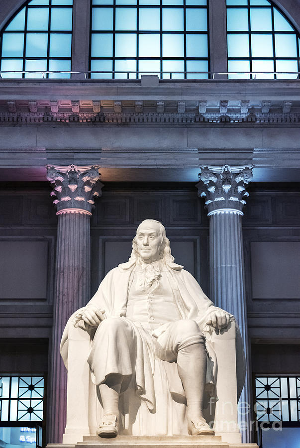 Benjamin Franklin Photograph - Benjamin Franklin Statue by John Greim