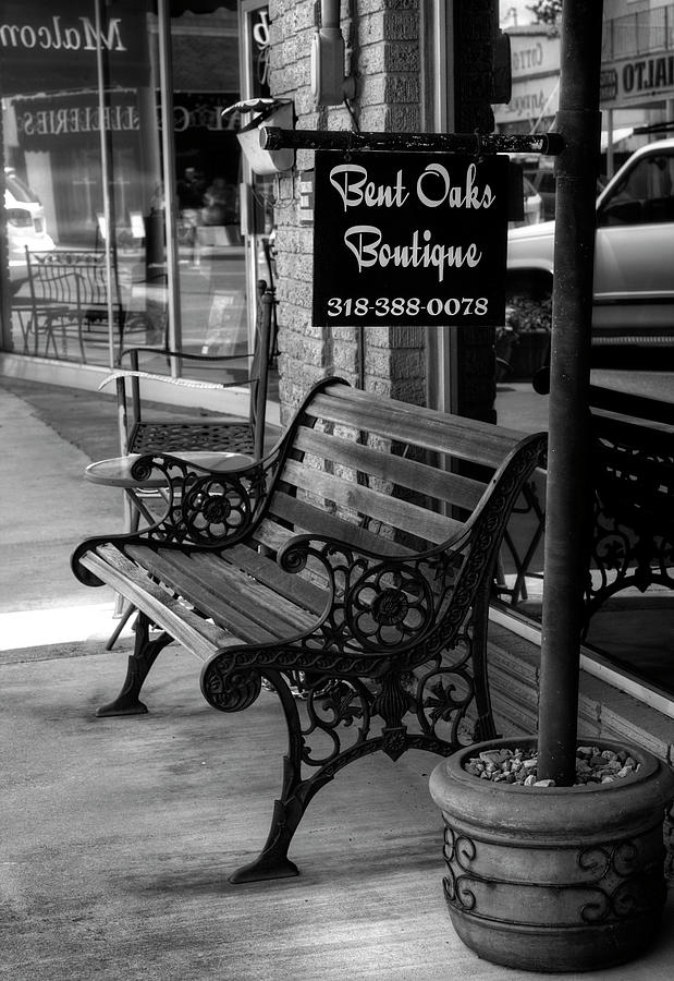 Bent Oaks Boutique Photograph by Ester McGuire