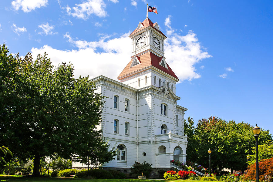 benton County Courthouse Photograph by Chris Smith