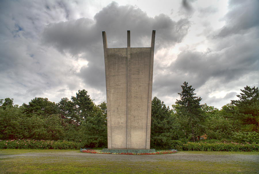 Berlin Photograph - Berlin Airlift Memorial by David Harding