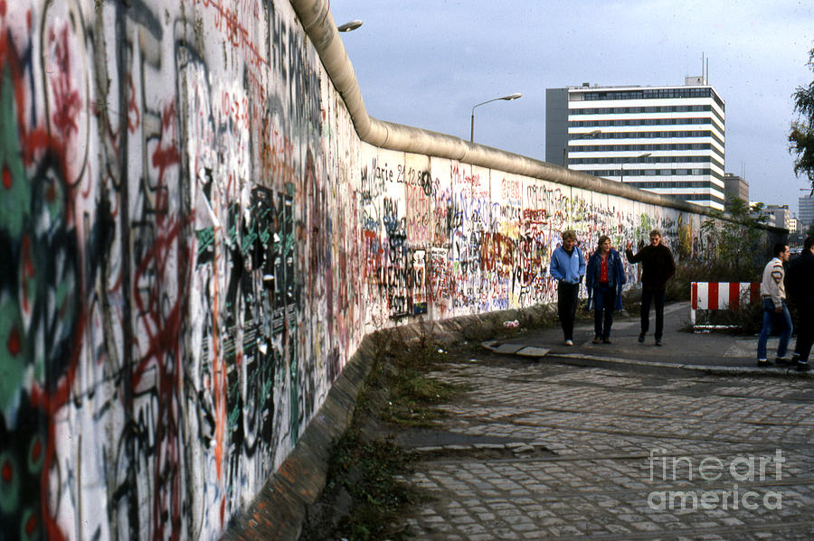 Berlin Wall Photograph by Erik Falkensteen