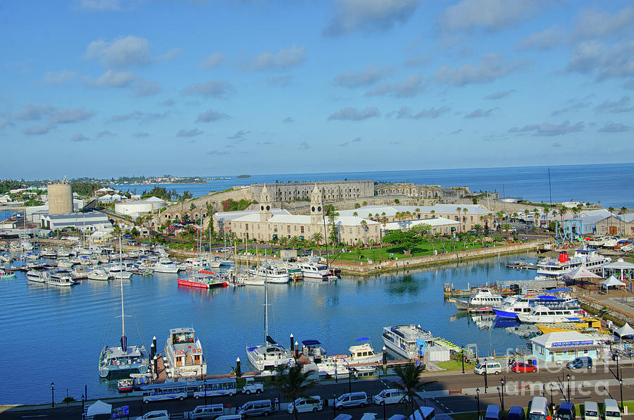 Bermuda 3 Photograph by Liz Gramm - Fine Art America