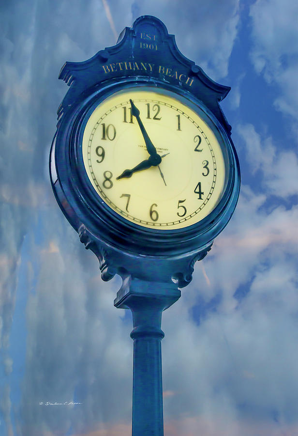 Clock Digital Art - Bethany Beach Clock by Darlene Freas