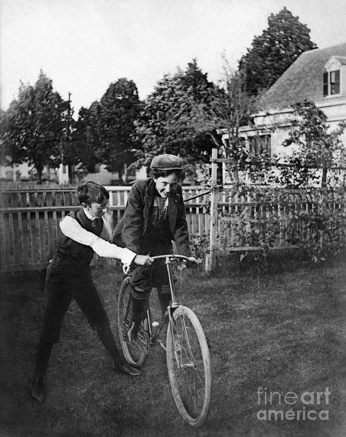 BICYCLING, EARLY 1900s Photograph by Granger