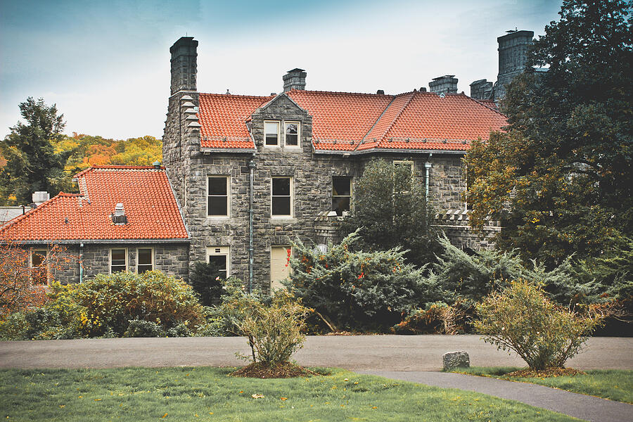 Biddle Mansion - Tarrytown Photograph by Colleen Kammerer