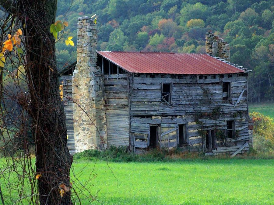 Big Mountain Shack Photograph by Michael L Kimble