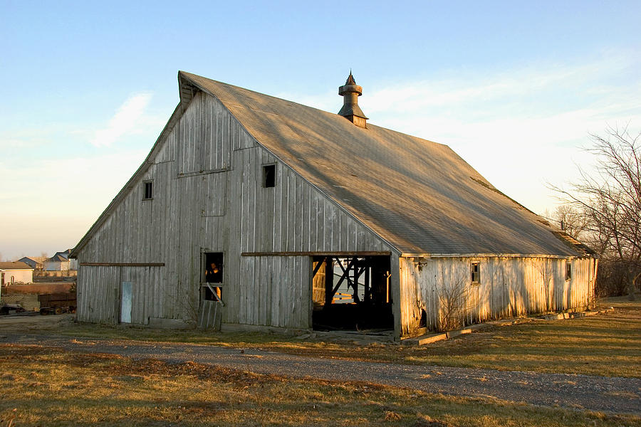 Big Old Barn Photograph By Stephen Schwiesow