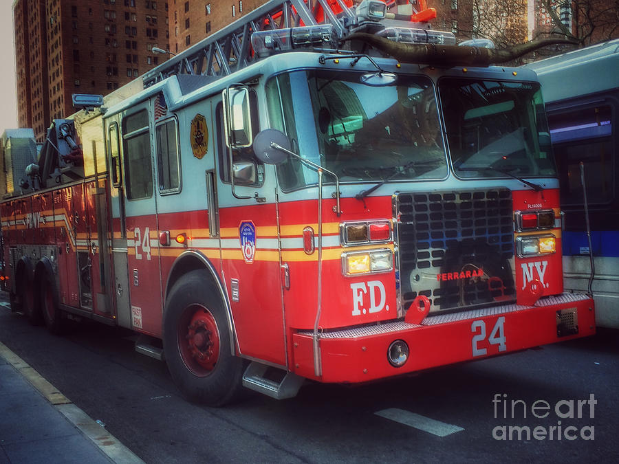 Big Red Engine 24 - FDNY - Firefighters of New York Photograph by Miriam Danar