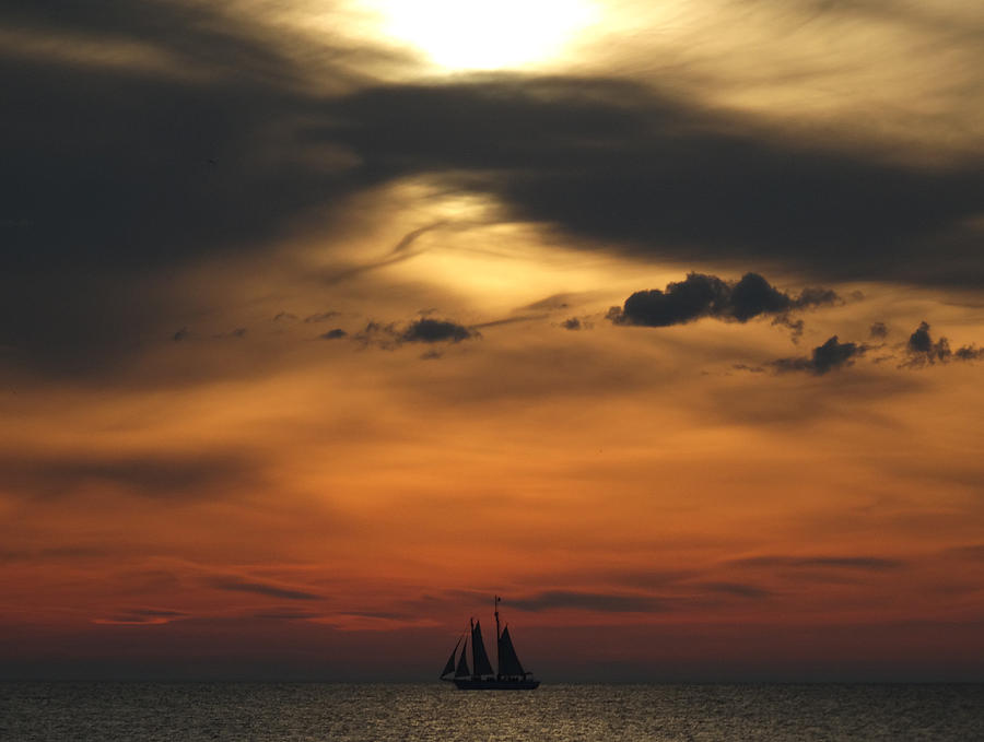 Big Sky Sunset Photograph by David T Wilkinson