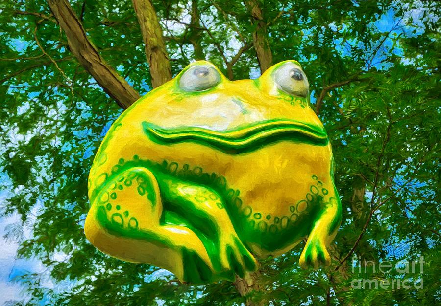 Big Tree Frog Photograph by Mel Steinhauer
