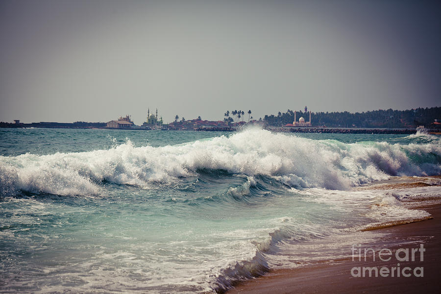 Big Wave On The Coast Photograph by Raimond Klavins