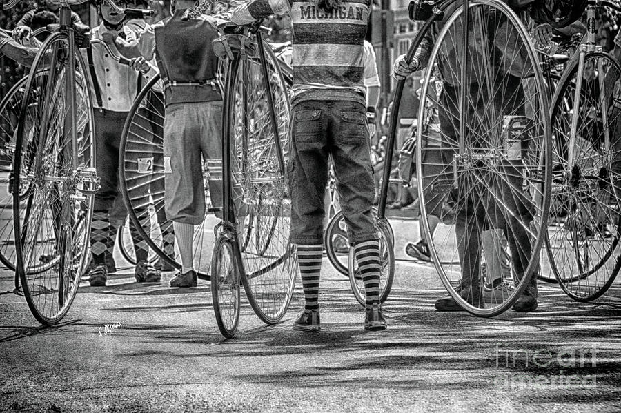Bicycle Photograph - Bike Hop  by Steven Digman