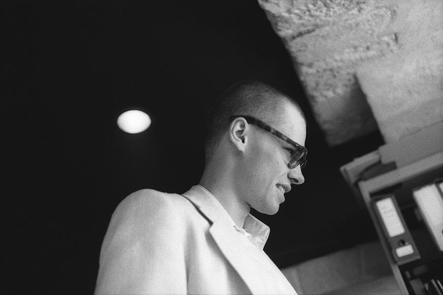 Black And White Photograph - Bill Evans at the studio by Philippe Taka