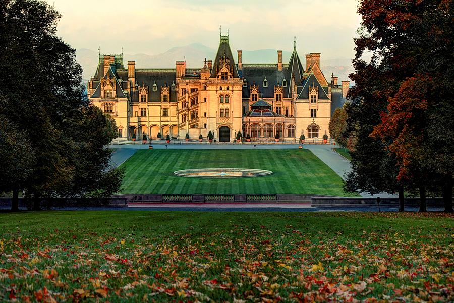 Biltmore Autumn Photograph by Carol R Montoya