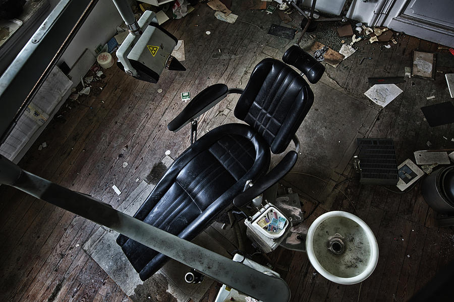 Birdsview At The Dentist - Abandoned Buildings Photograph by Dirk Ercken
