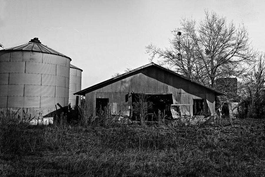 Black and White Abandoned Barn Photograph by Maggy Marsh