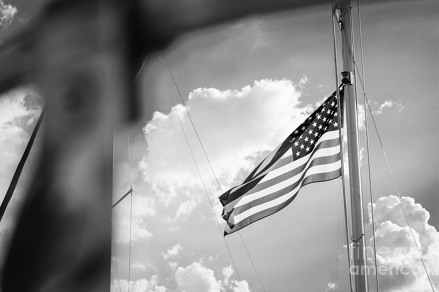 Black and White American Flag at Riverwalk Marina in Decatur, Alabama ...