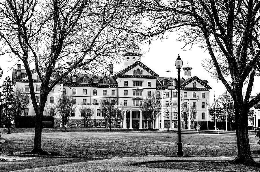 Black and White - Old Main - Widener University Photograph by Bill Cannon