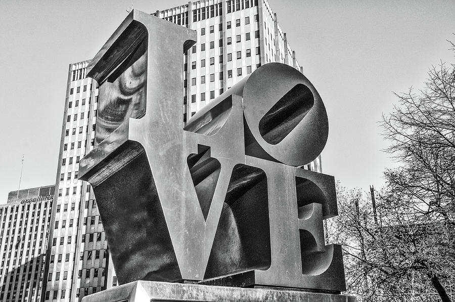 Black and White Philly Esque  - Love Statue  Photograph by Bill Cannon
