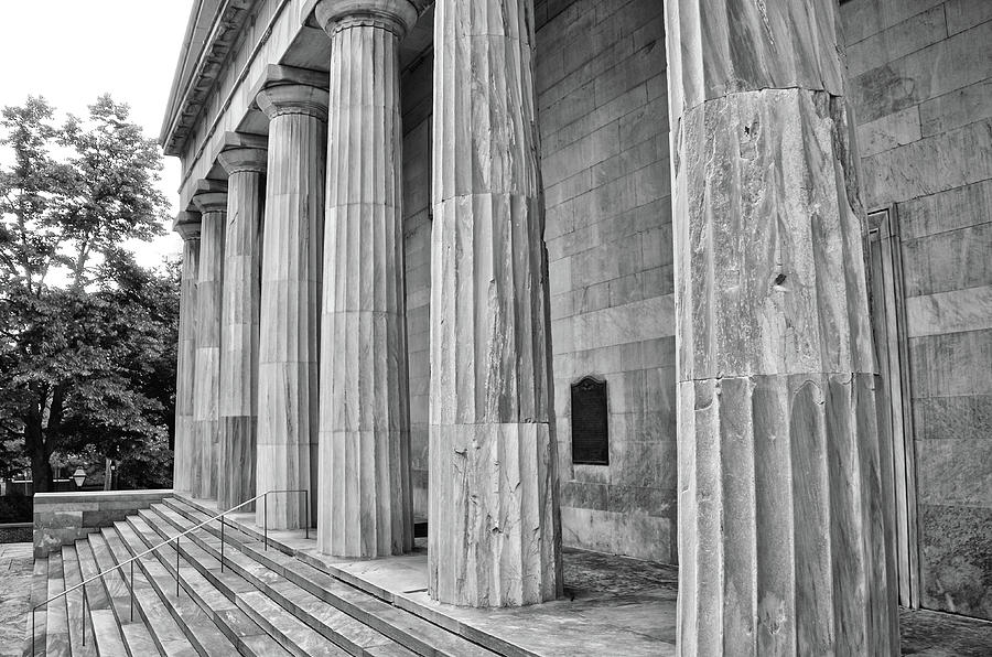 Black and White - Second Bank of the United States - Philadelphi ...