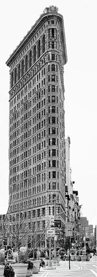 Black Flatiron building II Photograph by Chuck Kuhn