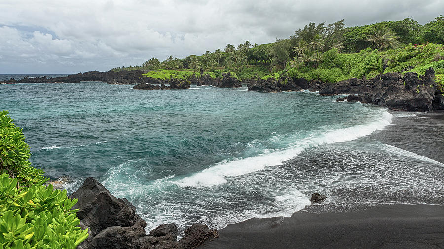 Black Sand Beach Photograph by Susan Rissi Tregoning