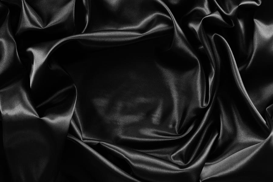 Black silk  Photograph by Les Cunliffe