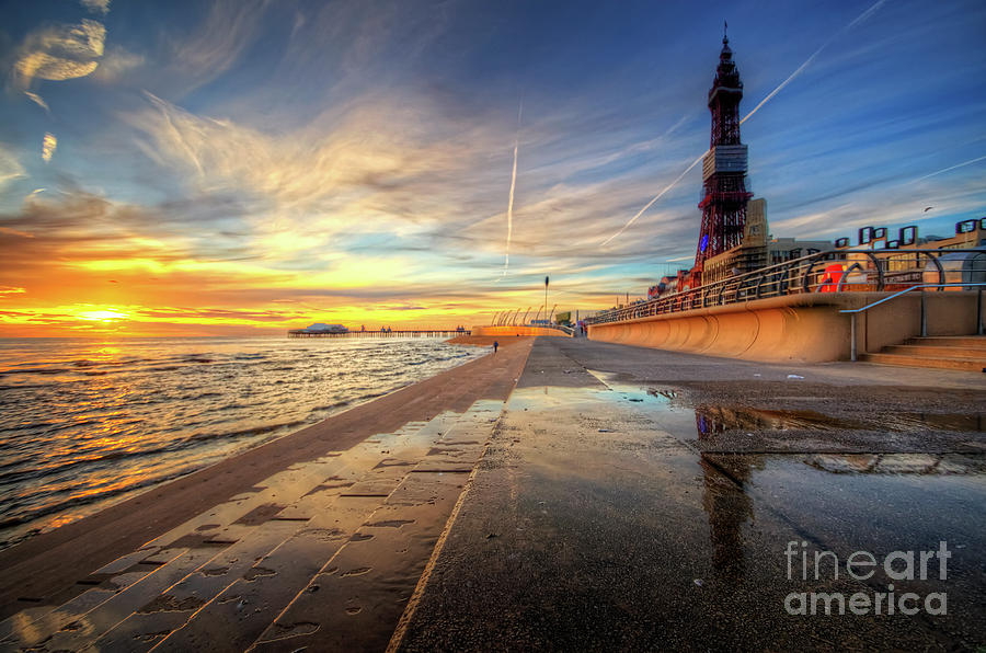 Blackpool Sunset Photograph by Yhun Suarez