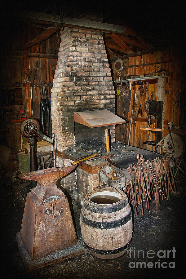 Blacksmith Shop Photograph by Teresa Zieba