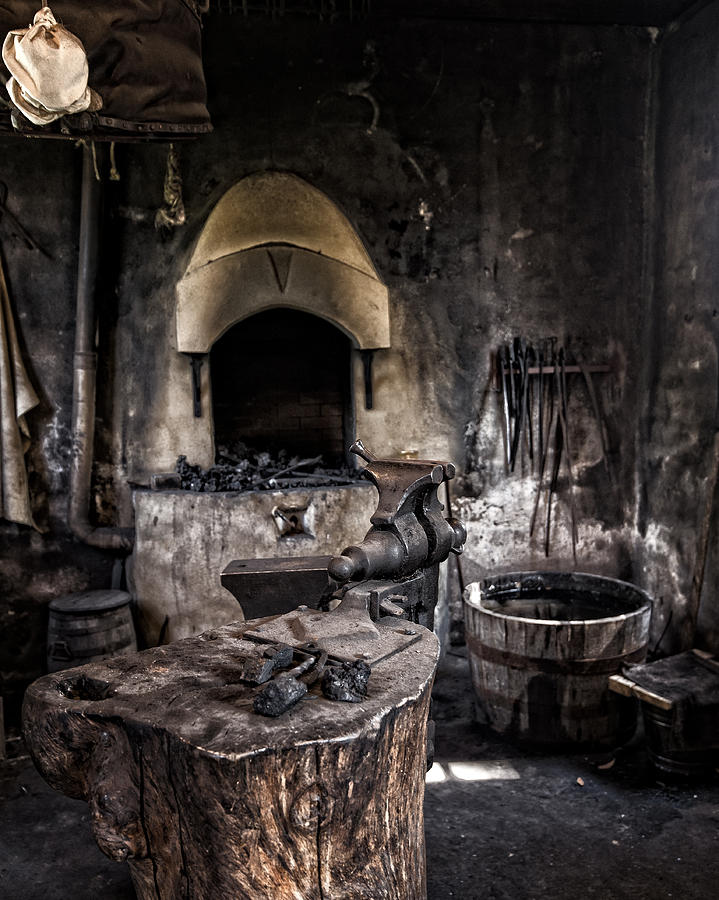 Blacksmiths Shop Photograph by Alan Raasch
