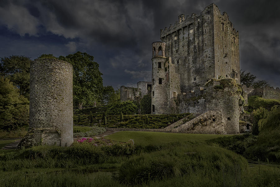 Blarney Castle at night