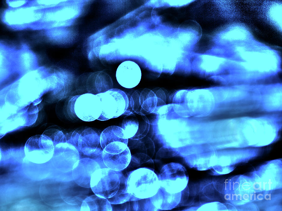 Abstract Photograph - Bleu abstraction by Jorg Becker