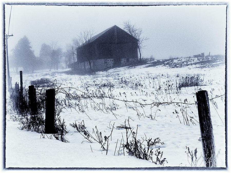 Blue barn Photograph by David Heilman