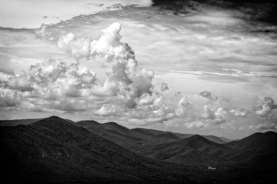 Blue Ridge Mountains Photograph by Alan Raasch