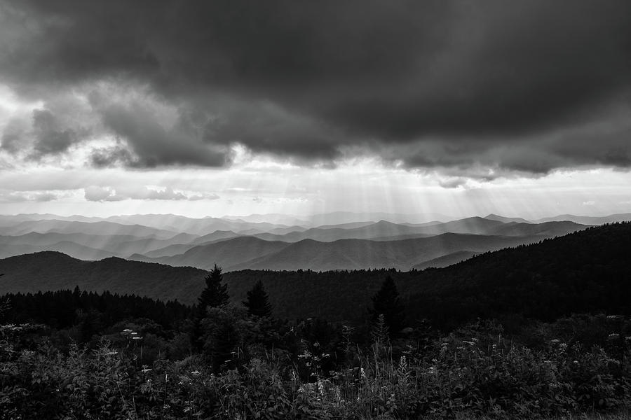 Blue Ridge Mountains from Parkway with Crepuscular Rays North Carolina ...