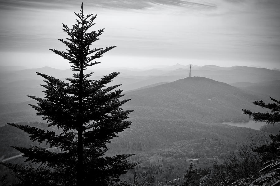 Blue Ridge Mountains Landscape Photograph by Ray Devlin