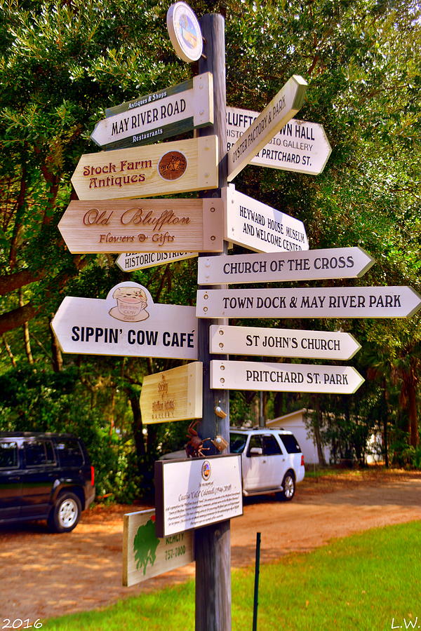 Bluffton SC Directions Photograph by Lisa Wooten