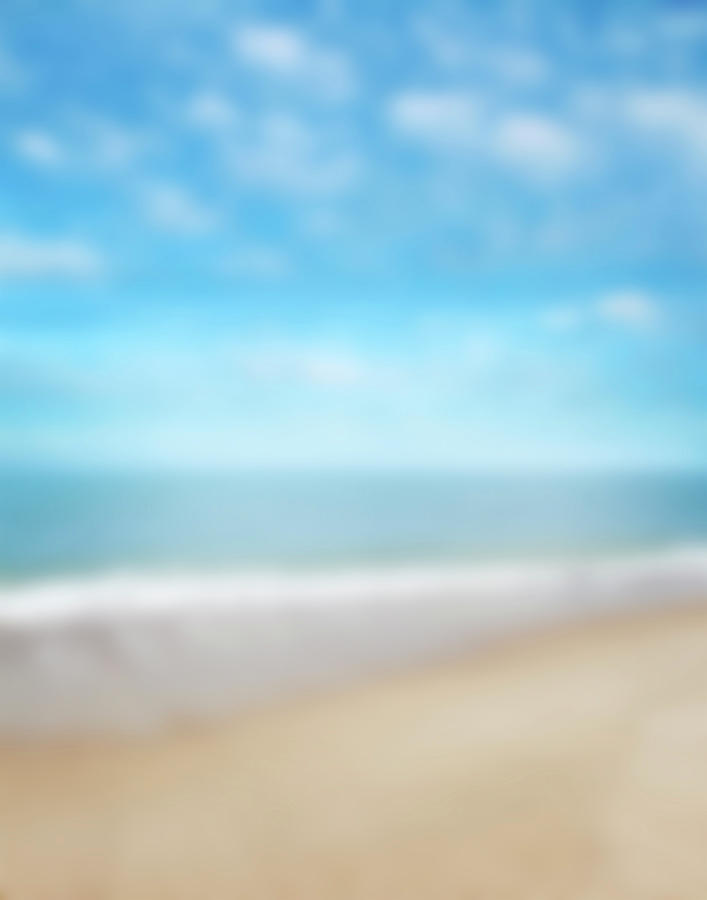 Blurred beach scene Digital Art by Les Cunliffe