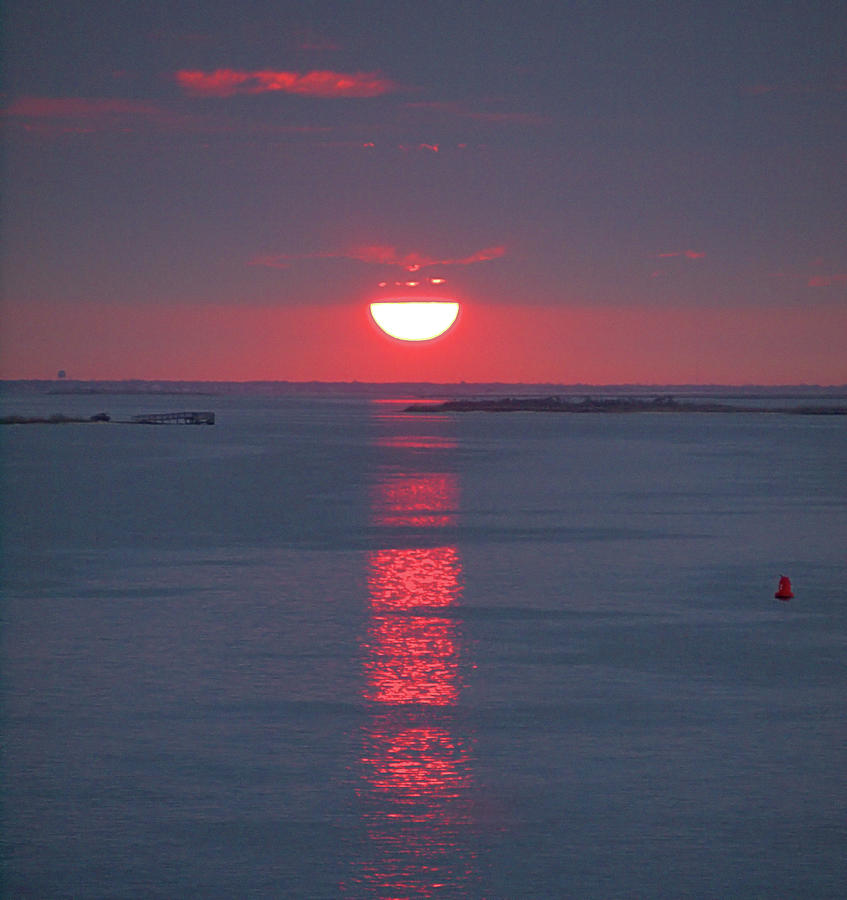 Blushing Dawn Photograph by Newwwman