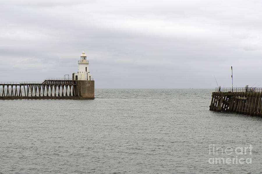 Blyth. Lighthouse and harbour. Photograph by Elena Perelman