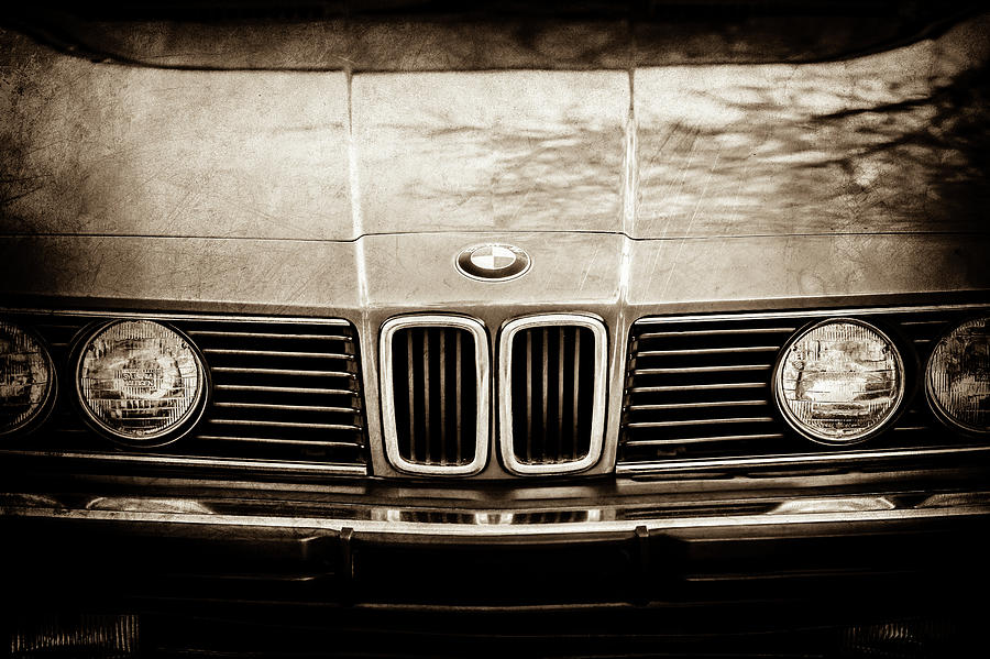 BMW 635CSI Grille -1733s Photograph by Jill Reger