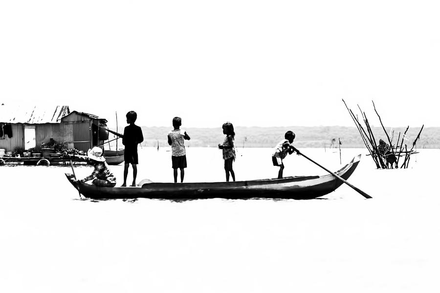 Black And White Photograph - Boat Kids by Georgia Clare