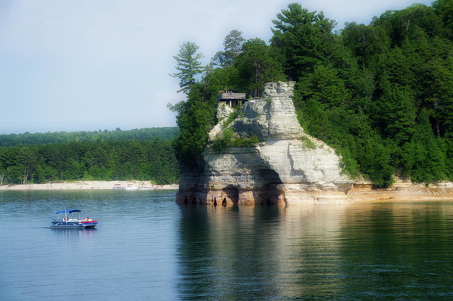 Boating Pictured Rocks National Lakeshore Upper Peninsula Michigan 19 Photograph by Thomas Woolworth