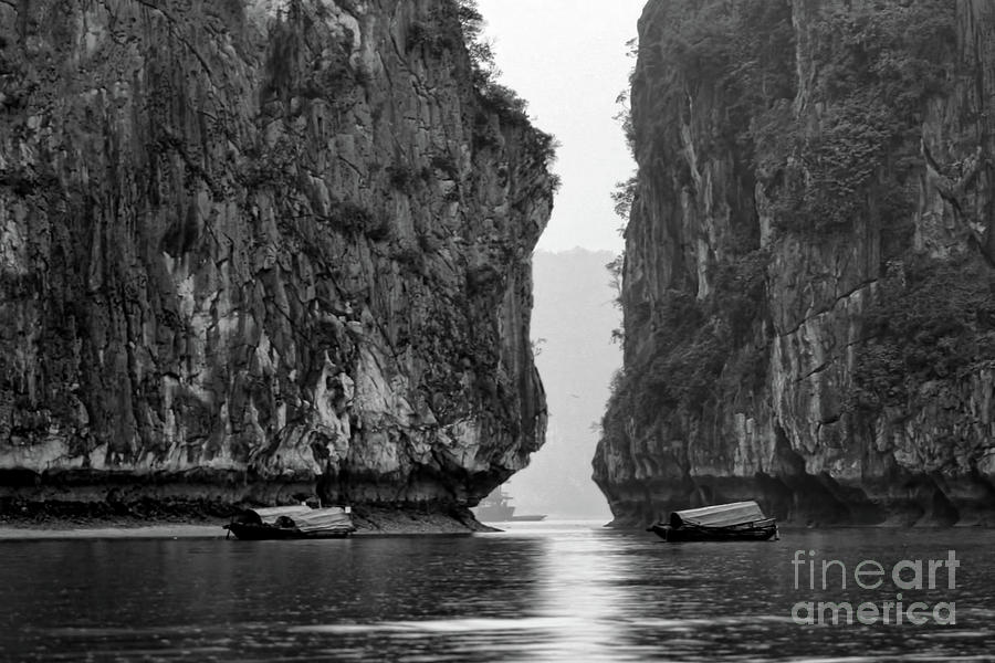 Boats Ha Long Bay BW Photograph by Chuck Kuhn